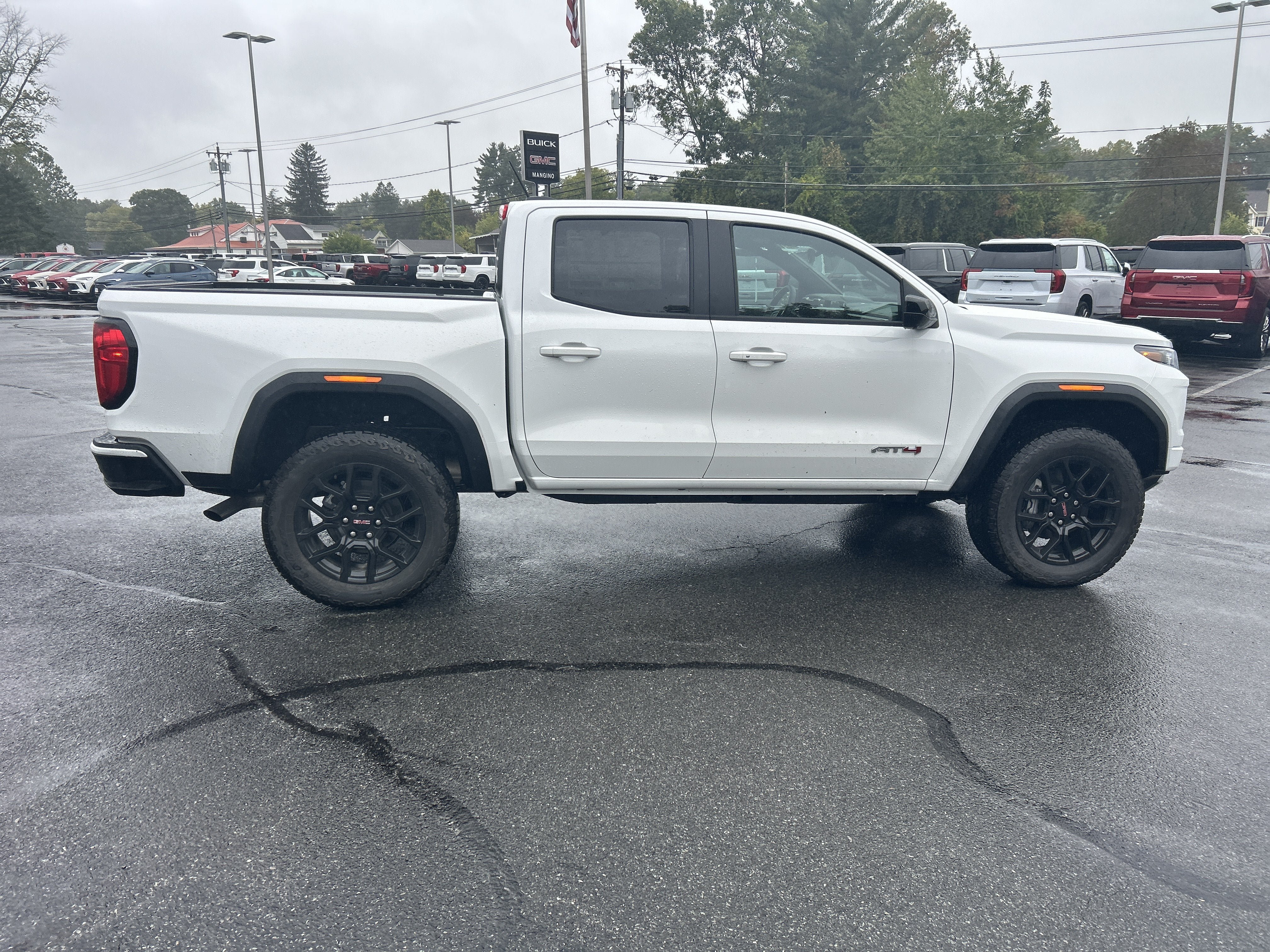New 2026 GMC Canyon AT4 w/ Technology Plus Package AWD/4WD image 13