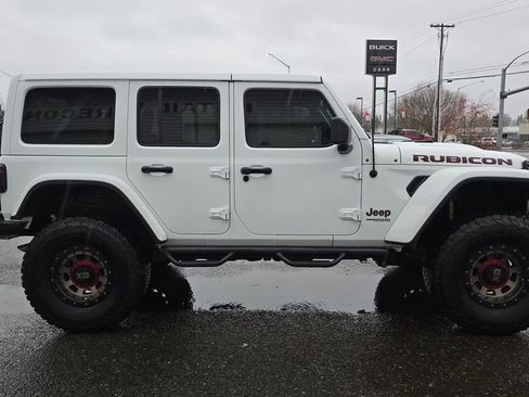 Used 2019 Jeep Wrangler Unlimited Rubicon w/ Steel Bumper Group image 2