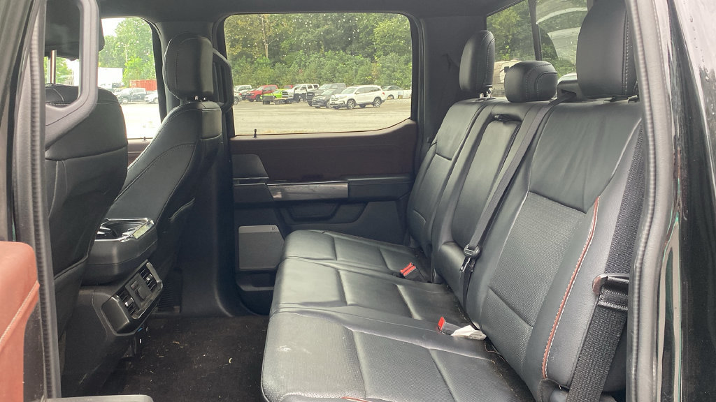 Used 2021 Ford F150 Lariat w/ Equipment Group 502A High AWD/4WD image 14