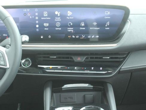 New 2025 Buick Envision Sport Touring image 8