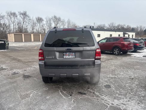 Used 2008 Ford Escape XLT image 4