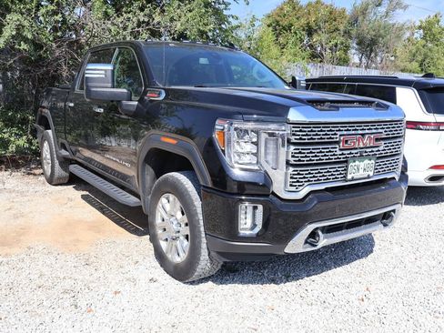Used 2022 GMC Sierra 3500 Denali AWD/4WD image 14