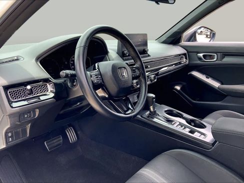 Used 2023 Honda Civic Sport image 18