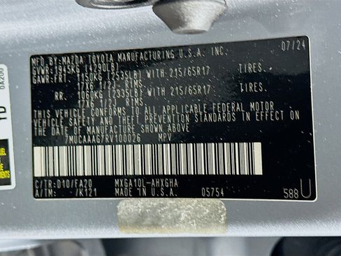 Used 2024 Toyota Corolla Cross LE image 12