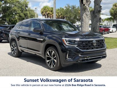 New 2026 Volkswagen Atlas Cross Sport SEL Premium R-Line