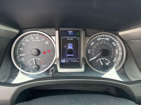 Used 2019 Toyota Tacoma SR5 image 23