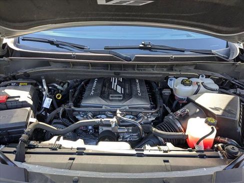 Used 2023 Cadillac Escalade V w/ Heavy-Duty Trailer Package image 28