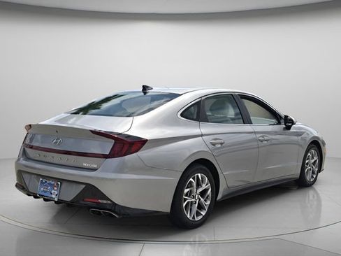 Used 2023 Hyundai Sonata SEL FWD image 7