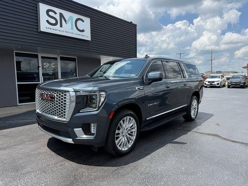 Used 2021 GMC Yukon XL Denali AWD/4WD image 1