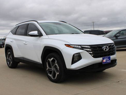 Used 2022 Hyundai Tucson SEL w/ Convenience Package AWD/4WD image 3