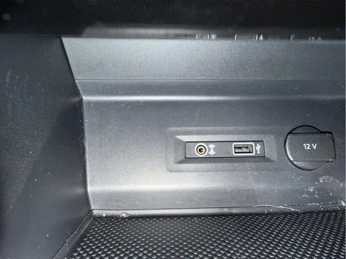 Used 2019 Volkswagen Atlas SEL R-Line FWD image 26