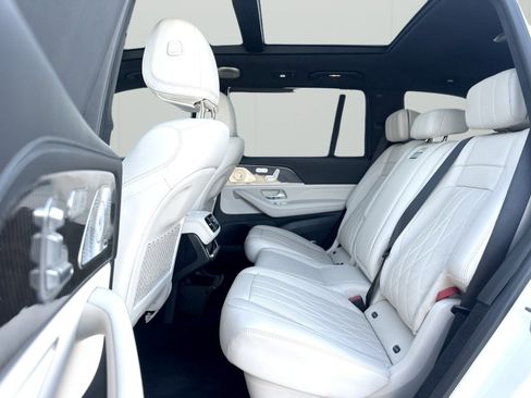 Used 2023 Mercedes-Benz GLS 63 AMG 4MATIC image 11