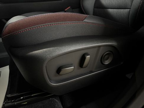 New 2026 Chevrolet Equinox RS w/ Safety and Technology Package image 23