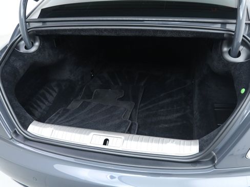 Used 2021 Rolls-Royce Wraith RWD image 35