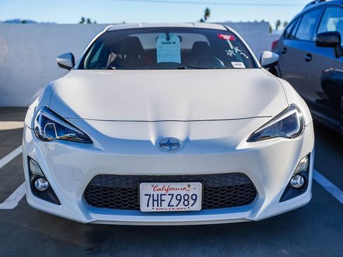 Used 2015 Scion FR-S Base image 2