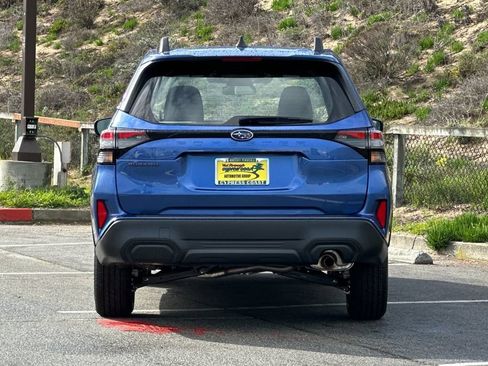 Used 2026 Subaru Forester AWD/4WD image 5