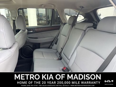 Used 2019 Subaru Outback 2.5i Limited w/ Popular Package #2 image 27