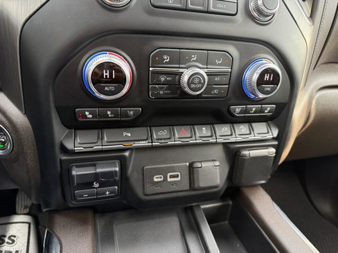 Used 2021 GMC Sierra 1500 Denali image 37