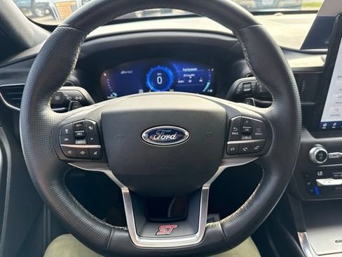 Certified 2020 Ford Explorer ST w/ ST Street Pack AWD/4WD image 17