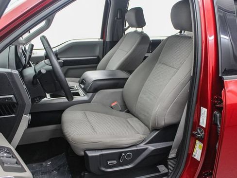 Used 2018 Ford F150 XLT w/ Equipment Group 302A Luxury AWD/4WD image 19
