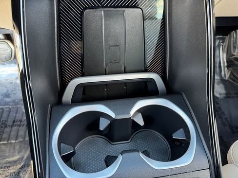 Used 2025 BMW X2 xDrive28i w/ Premium Package image 27