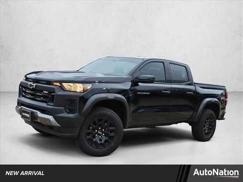 Used 2024 Chevrolet Colorado Trail Boss w/ Advanced Trailering Package image 1