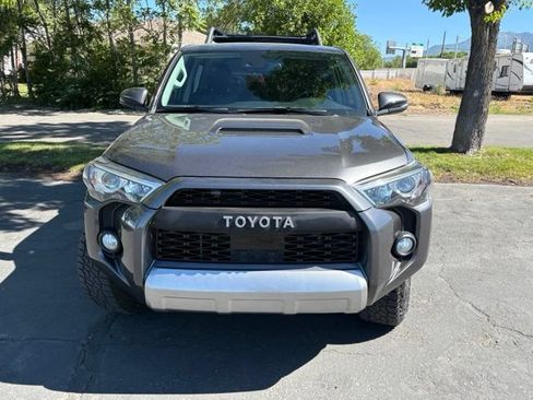 Used 2020 Toyota 4Runner TRD Off-Road Premium w/ Moonroof Package AWD/4WD image 2