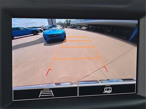 Used 2024 GMC Sierra 1500 Pro w/ Pro Value Package image 16