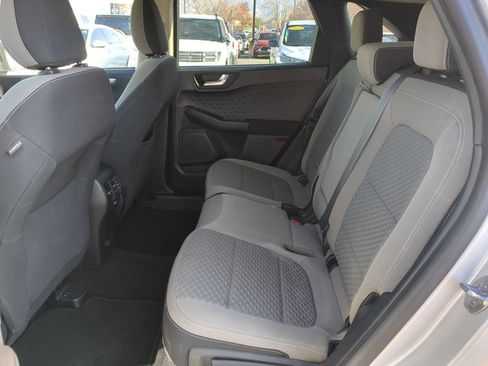 Used 2020 Ford Escape SE Sport image 29