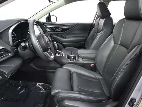 Used 2023 Subaru Outback Touring AWD/4WD image 12