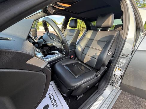Used 2015 Mercedes-Benz E 350 4MATIC Sedan image 14