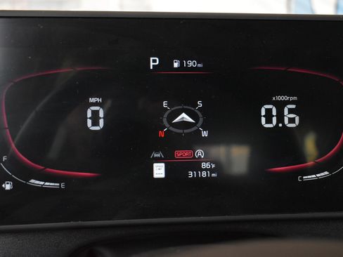 Used 2023 Kia Sportage EX FWD image 33