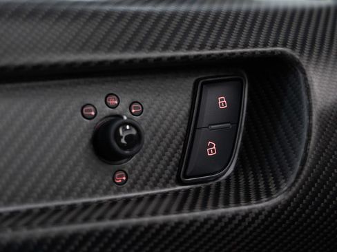 Used 2023 Lamborghini Huracan STO RWD image 12