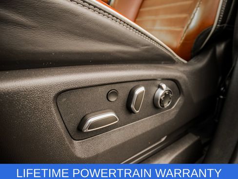 Used 2025 GMC Sierra 3500 Denali Ultimate AWD/4WD image 48