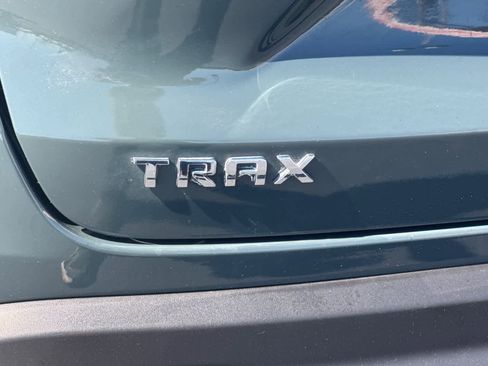 Used 2025 Chevrolet Trax LT image 30