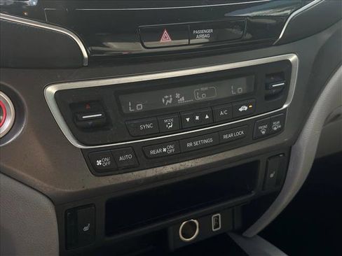 Used 2020 Honda Pilot EX-L image 15