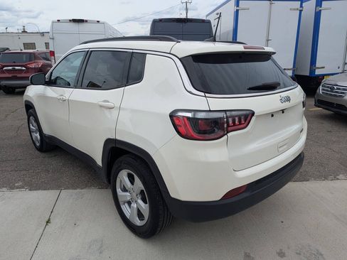 Used 2021 Jeep Compass Latitude FWD image 5