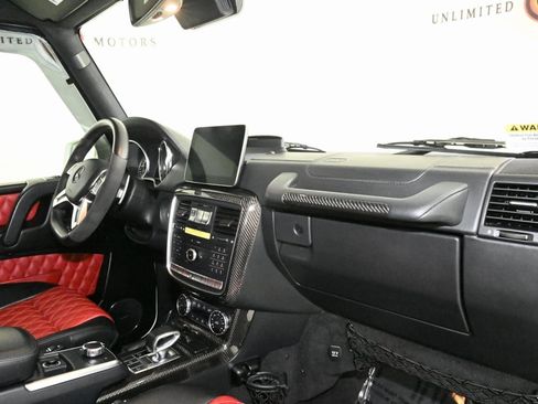 Used 2018 Mercedes-Benz G 65 AMG 4MATIC image 40