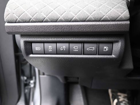 New 2026 Toyota Camry XLE AWD/4WD image 8