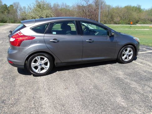 Used 2014 Ford Focus SE image 10