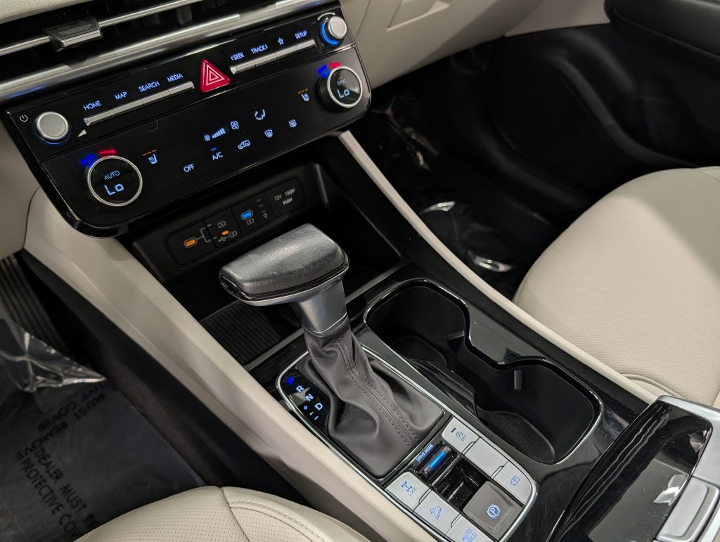 Certified 2025 Hyundai Tucson SEL AWD/4WD image 14