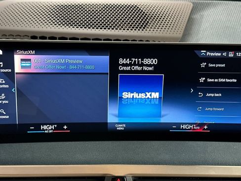 Used 2023 BMW iX xDrive50 w/ Sport Package image 18