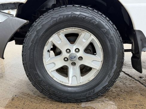 Used 2002 Ford Ranger XLT AWD/4WD image 4