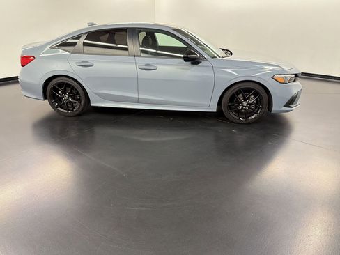 Used 2024 Honda Civic Sport image 8