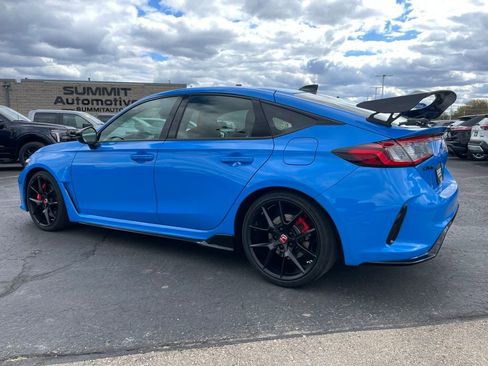 Used 2024 Honda Civic Type R image 6