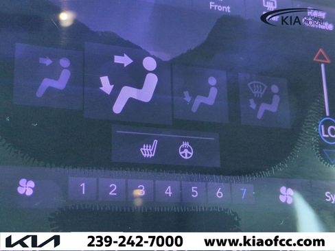 Used 2018 Chrysler Pacifica Touring-L Plus image 22