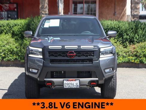 Used 2025 Nissan Frontier PRO-4X w/ Pro Convenience Package AWD/4WD image 3