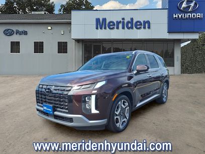Used 2023 Hyundai Palisade Limited w/ Cargo Package