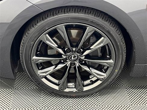 Certified 2025 Lexus IS 350 F Sport image 23