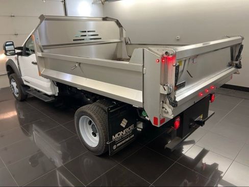 New 2025 Ford F550 XL image 4